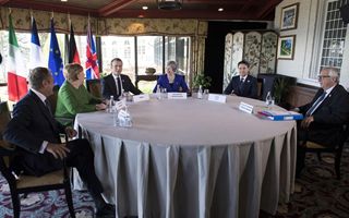 G7, l’esordio di Conte: dà ragione a Trump sulla Russia "deve tornare". Poi si allinea alla Ue