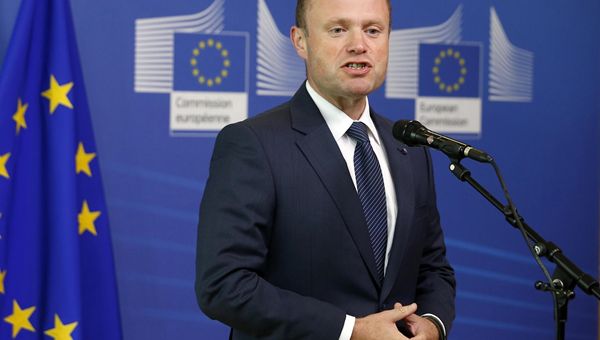 Migranti, Malta accetta Lifeline ma sarà sequestrata