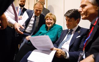 Vertice UE: Brexit, unione bancaria e fondo salva Stati sul tavolo dei leader