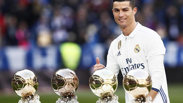 Juventus, con Cristiano Ronaldo l'affare che va oltre lo sport