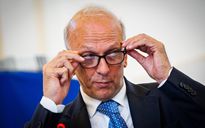 Accordo tra Bussetti e sindacati, un buco nell'acqua