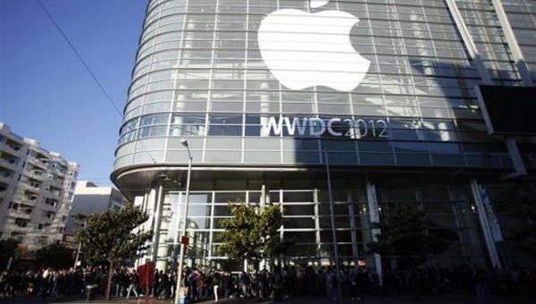 Apple, dall'UE stangata per 13 miliardi. Cupertino e Irlanda alzano le barricate: "Faremo appello"