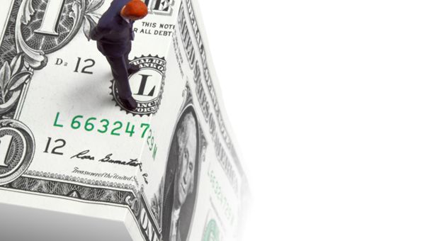 Gli USA non ce l'hanno fatta: scattato il piano di tagli alla spesa pubblica