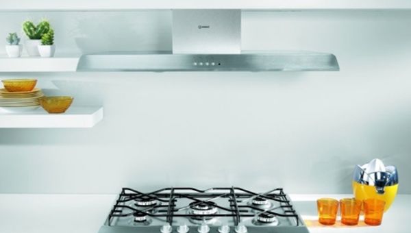 Indesit corre su effetto Electrolux