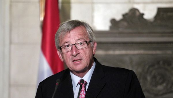 Juncker eletto presidente della Commissione europea