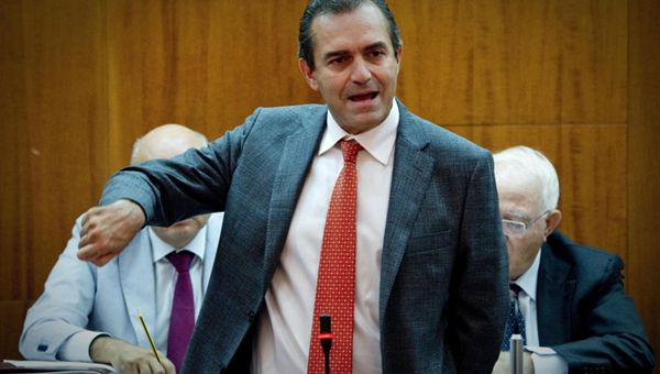 Whirlpool, sindaco De Magistris dal ministro Patuelli