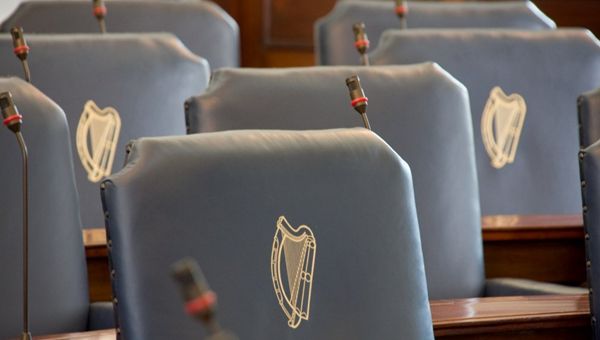 L'Irlanda abolisce il... Senato. E' inutile e costoso