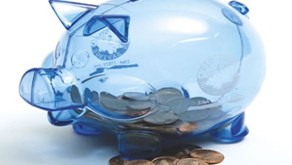 Consob, ricchezza stabile ma due italiani su cinque non risparmiano per problemi di bilancio